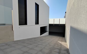 Property slide 38