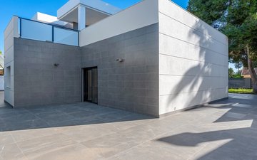 Property slide 31