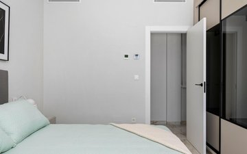 Property slide 19