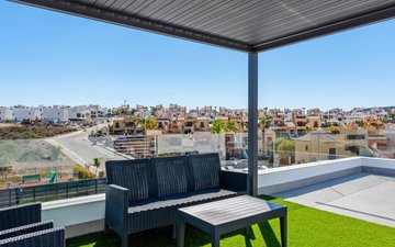 Property slide 32