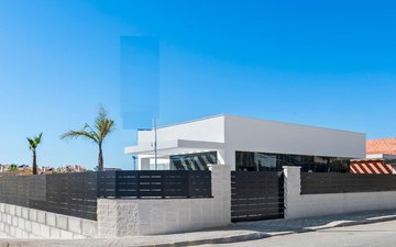 Property slide 44