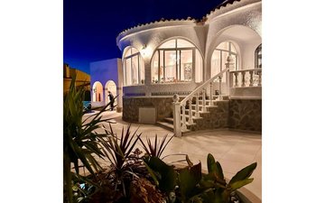 Property slide 24
