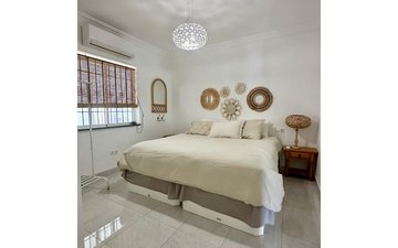 Property slide 30