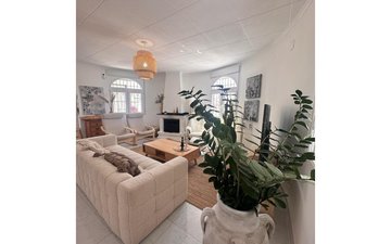 Property slide 37