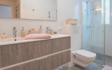 Property slide 50