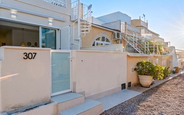 Eigenschaftsfolie 24