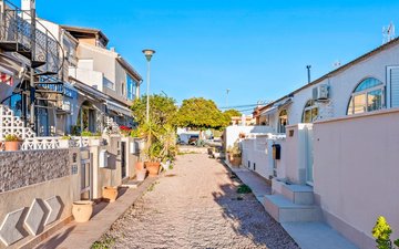 Eigenschaftsfolie 25