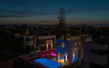 Property slide 20