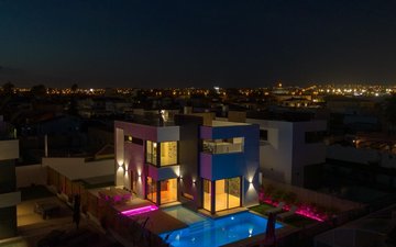 Property slide 21