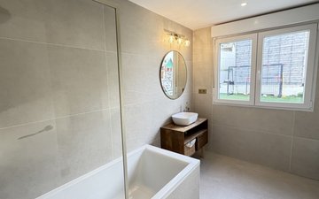 Property slide 17