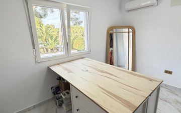 Property slide 28