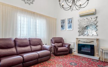 Property slide 17