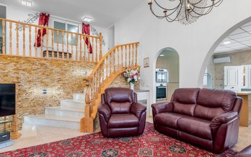 Property slide 18