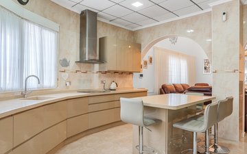 Property slide 20