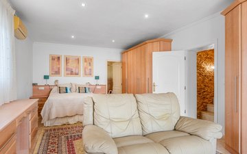 Property slide 44