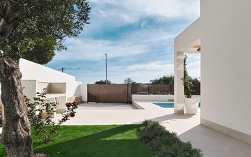 Property slide 25