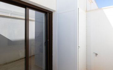 Property slide 31