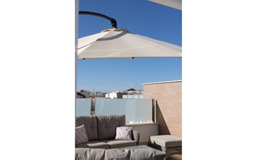 Property slide 32