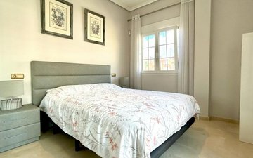 Property slide 18