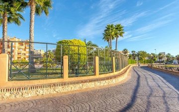 Property slide 39