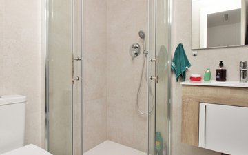 Property slide 10