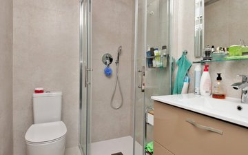 Property slide 17