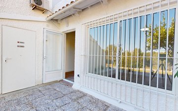 Property slide 35