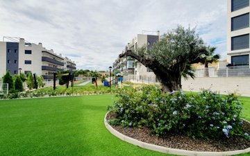 Property slide 24