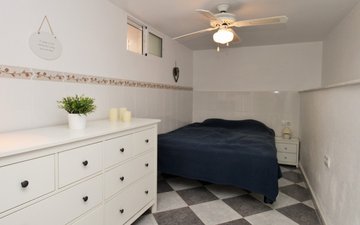 Property slide 44