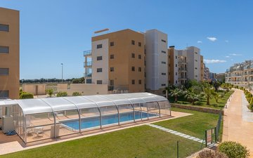 Property slide 28