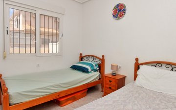 Property slide 16