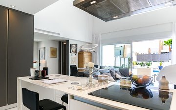 Property slide 23