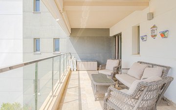 Property slide 38