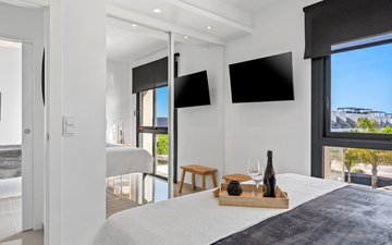Property slide 21