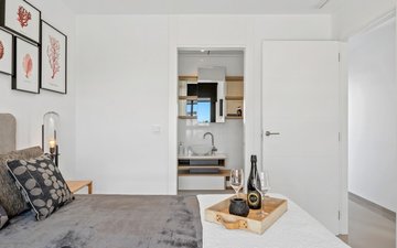Property slide 22
