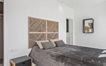 Property slide 24