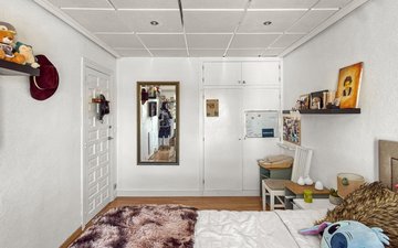 Property slide 50