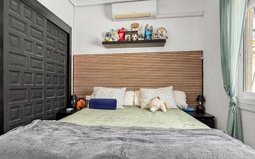 Property slide 16