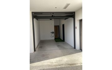 Property slide 24