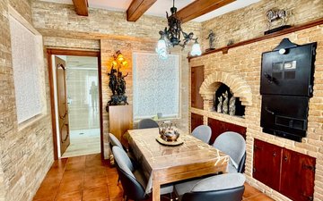 Property slide 19