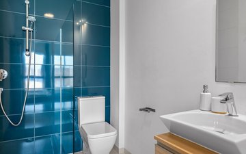 Property slide 17