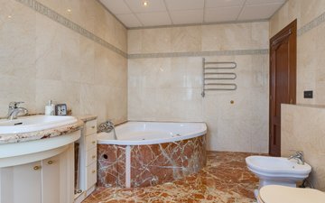 Property slide 46