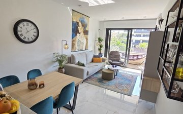 Property slide 4