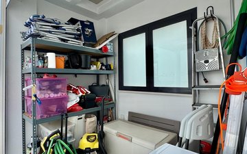 Property slide 42