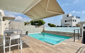 Property slide 47