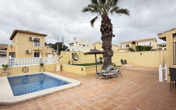 Property slide 16