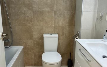 Property slide 21