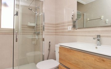 Property slide 16