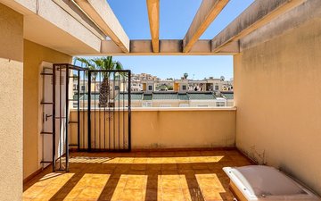 Property slide 17
