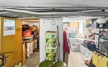 Property slide 14